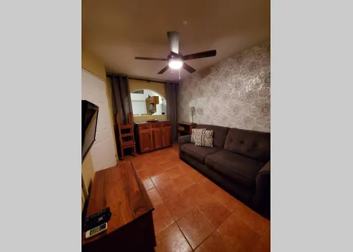 Apartamento Spacious Loft With Pool And Great Outdoor Areas *