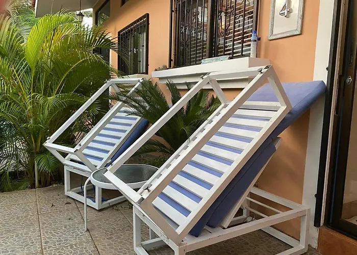 Spacious Loft With Pool And Great Outdoor Areas